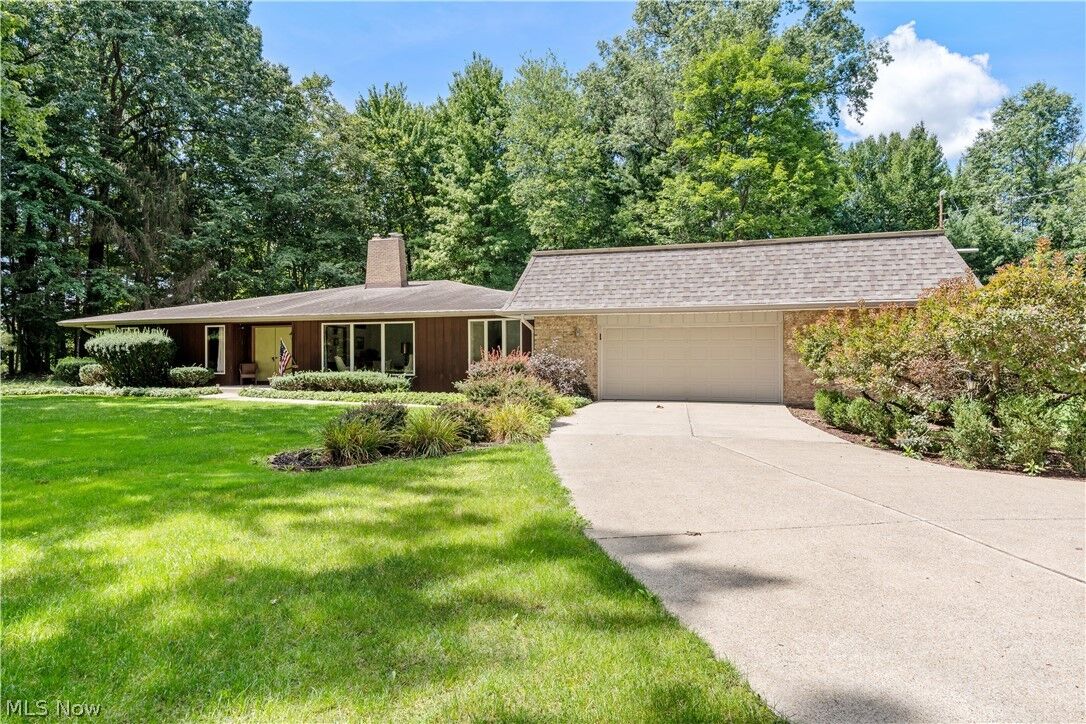Property Photo: 4200 Sugarbush Drive OH 44406
