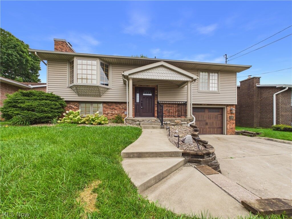 Property Photo:  3206 Charles Drive  WV 26105 