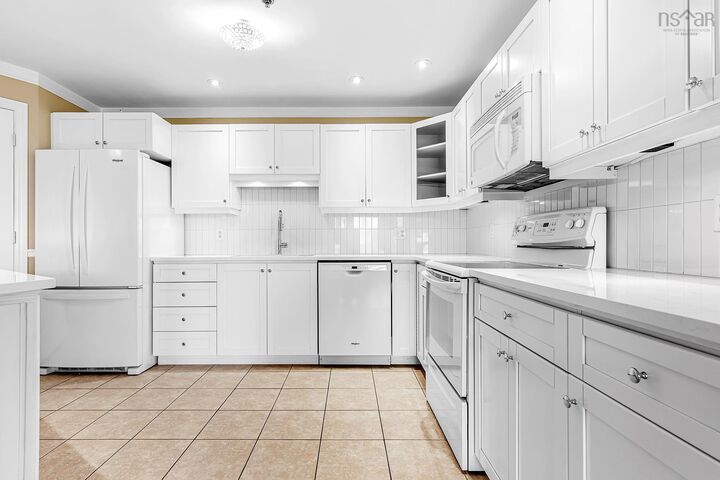 Property Photo:  207 78 Regency Park Drive  NS B3S 1T2 