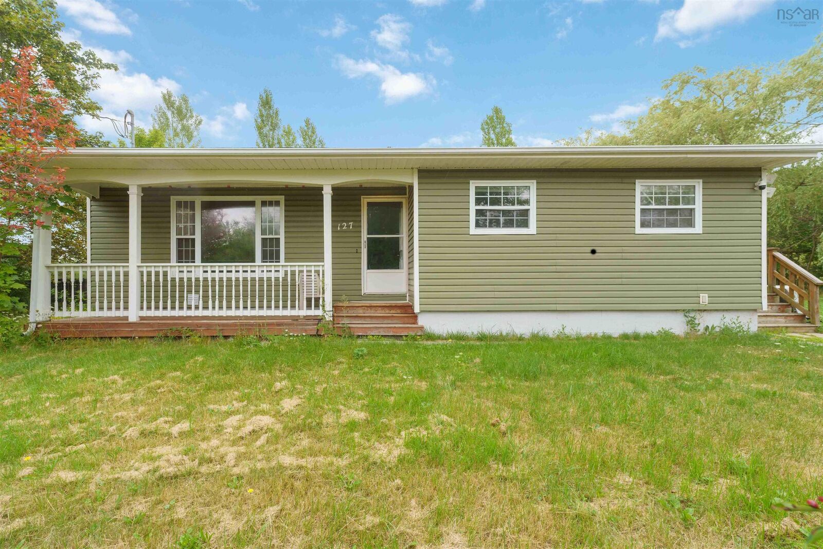 Property Photo: 127 Highland Avenue NS B4P 1Z8