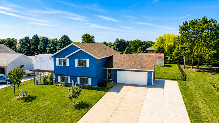 Property Photo:  384 Morning View Lane  MN 56378 