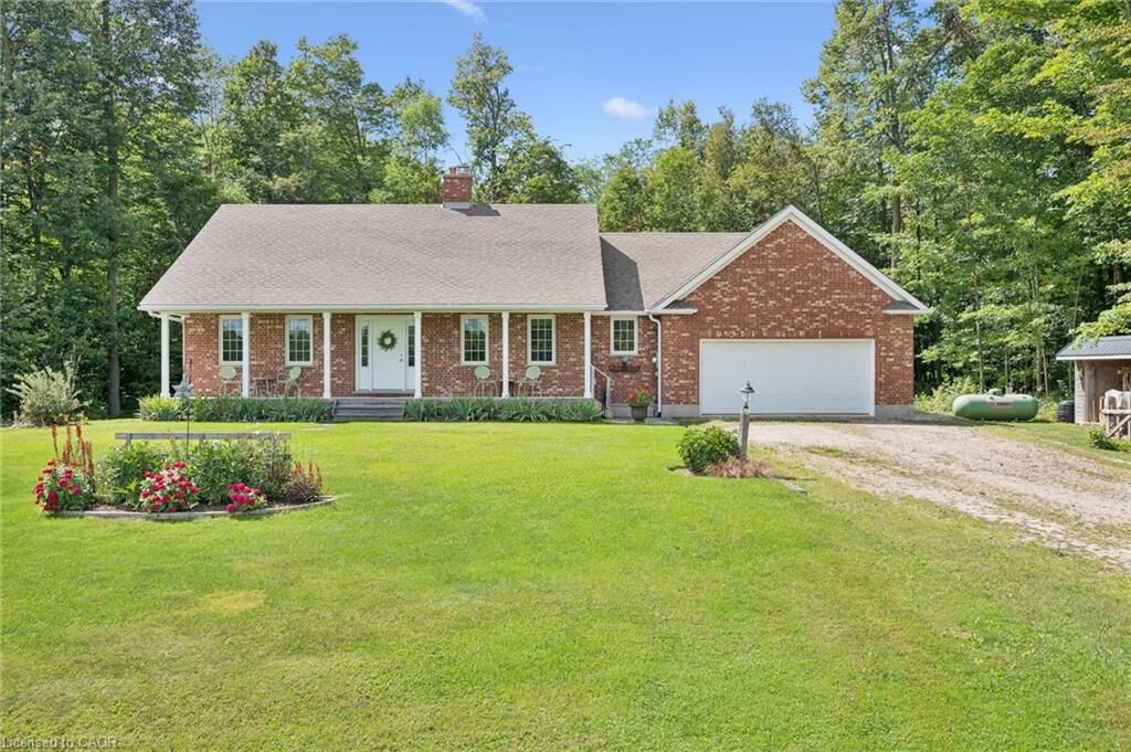 Property Photo:  6776 Yatton Sideroad Sideroad  ON N0B 2S0 