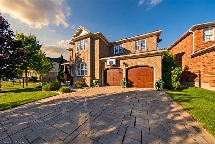 75 Hunter Way — photo 1
