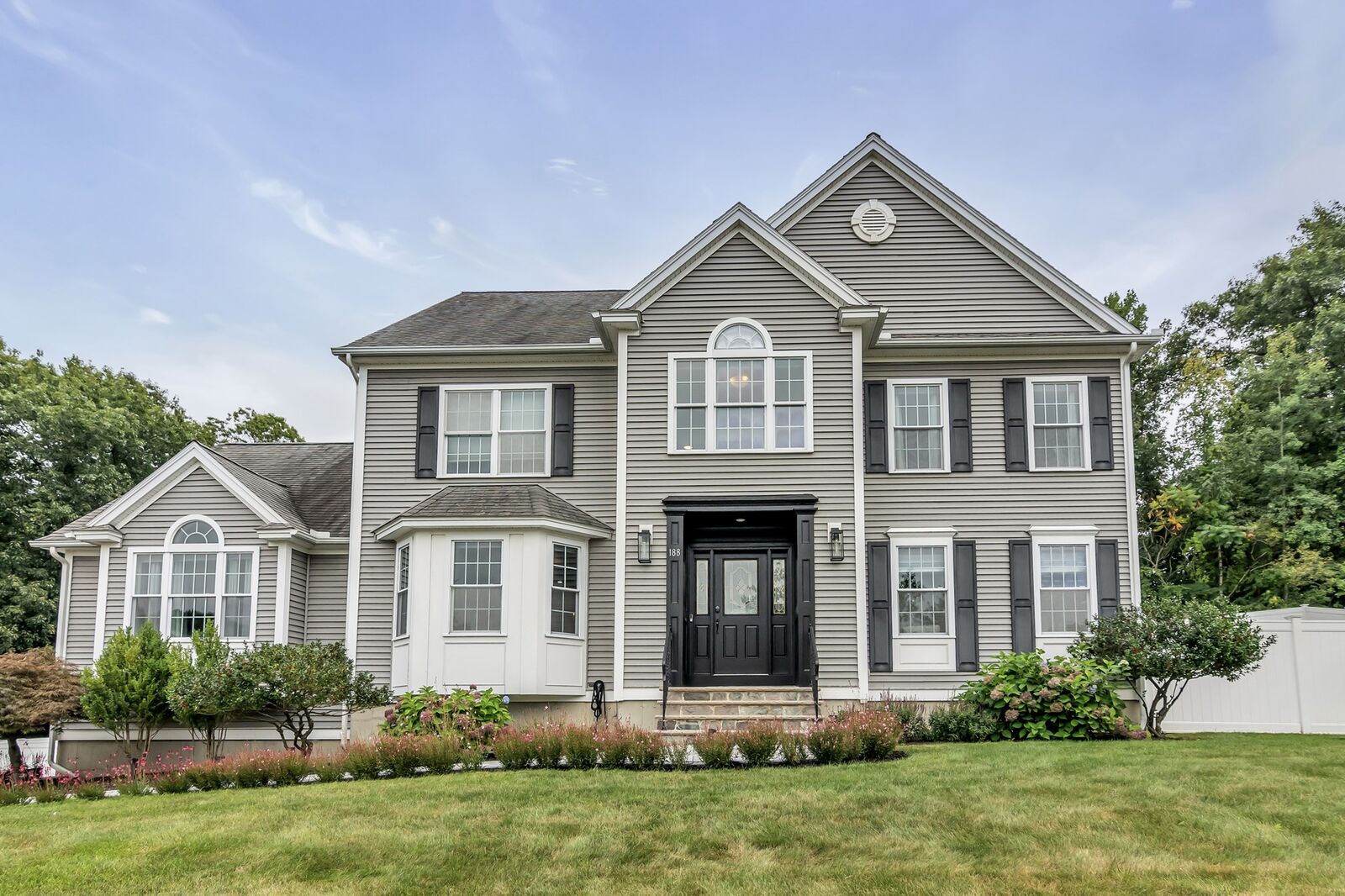 Property Photo:  188 Crosby St Ext  MA 01830 