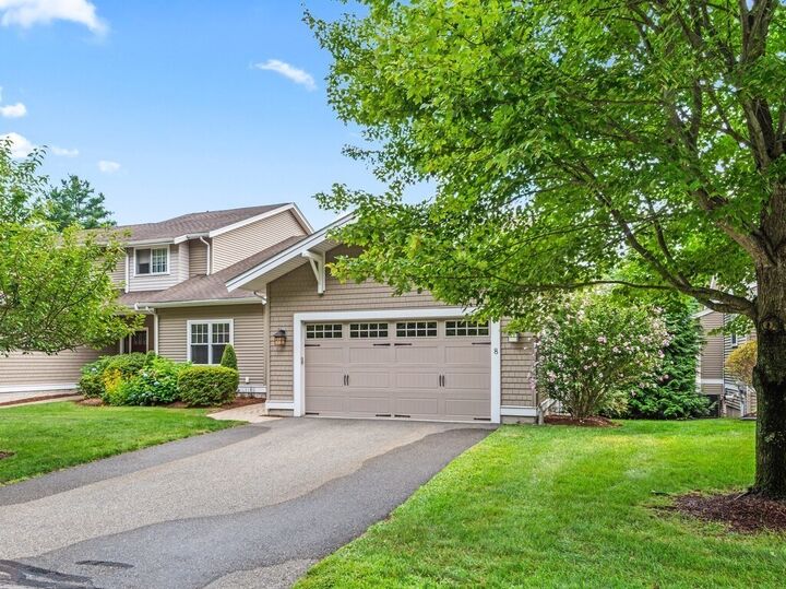Property Photo:  8 Walden Way 8  MA 01757 