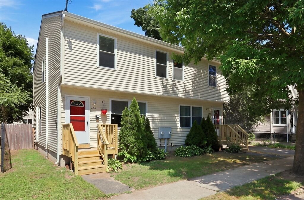Property Photo: 104-106 Quincy St MA 01109