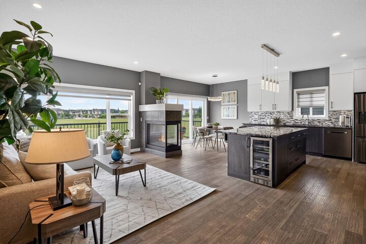Property Photo: 32 Legacy Cove SE AB T2X 0Y7