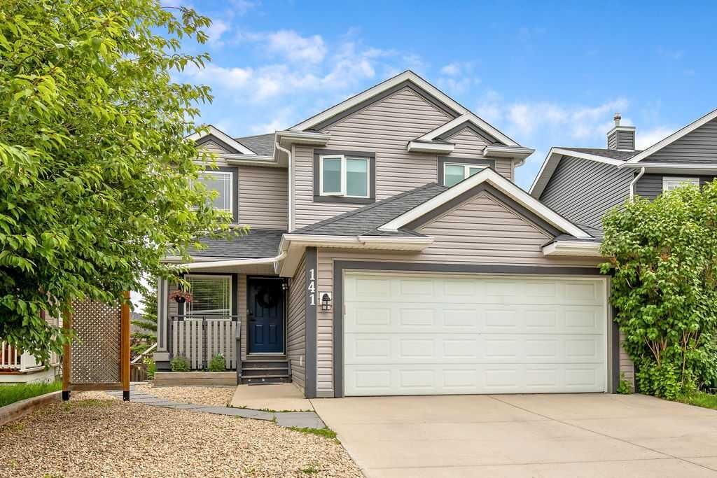 Property Photo: 141 Somerset Circle SW AB T2Y 3P7