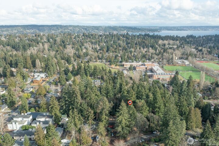 Property Photo: 11325 30th Avenue NE WA 98125