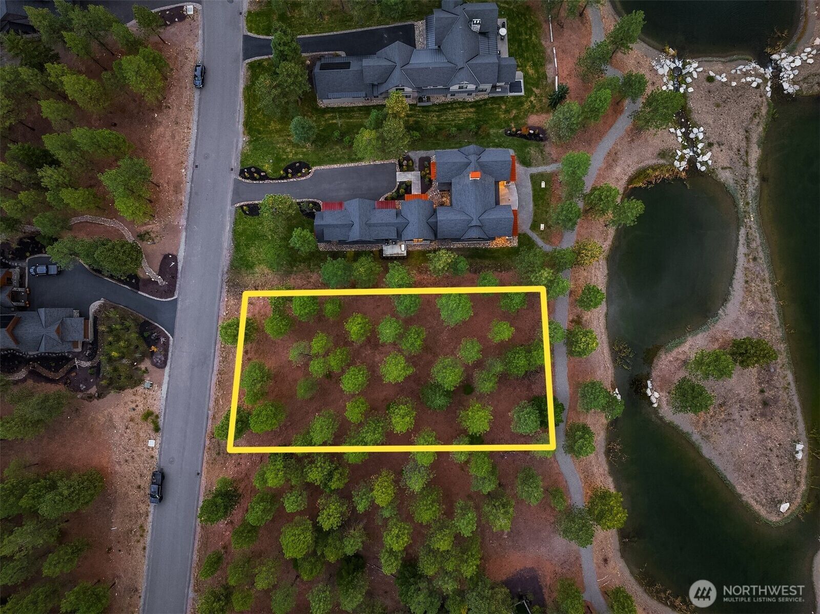Property Photo:  11  Gold Leaf Lane  WA 98922 