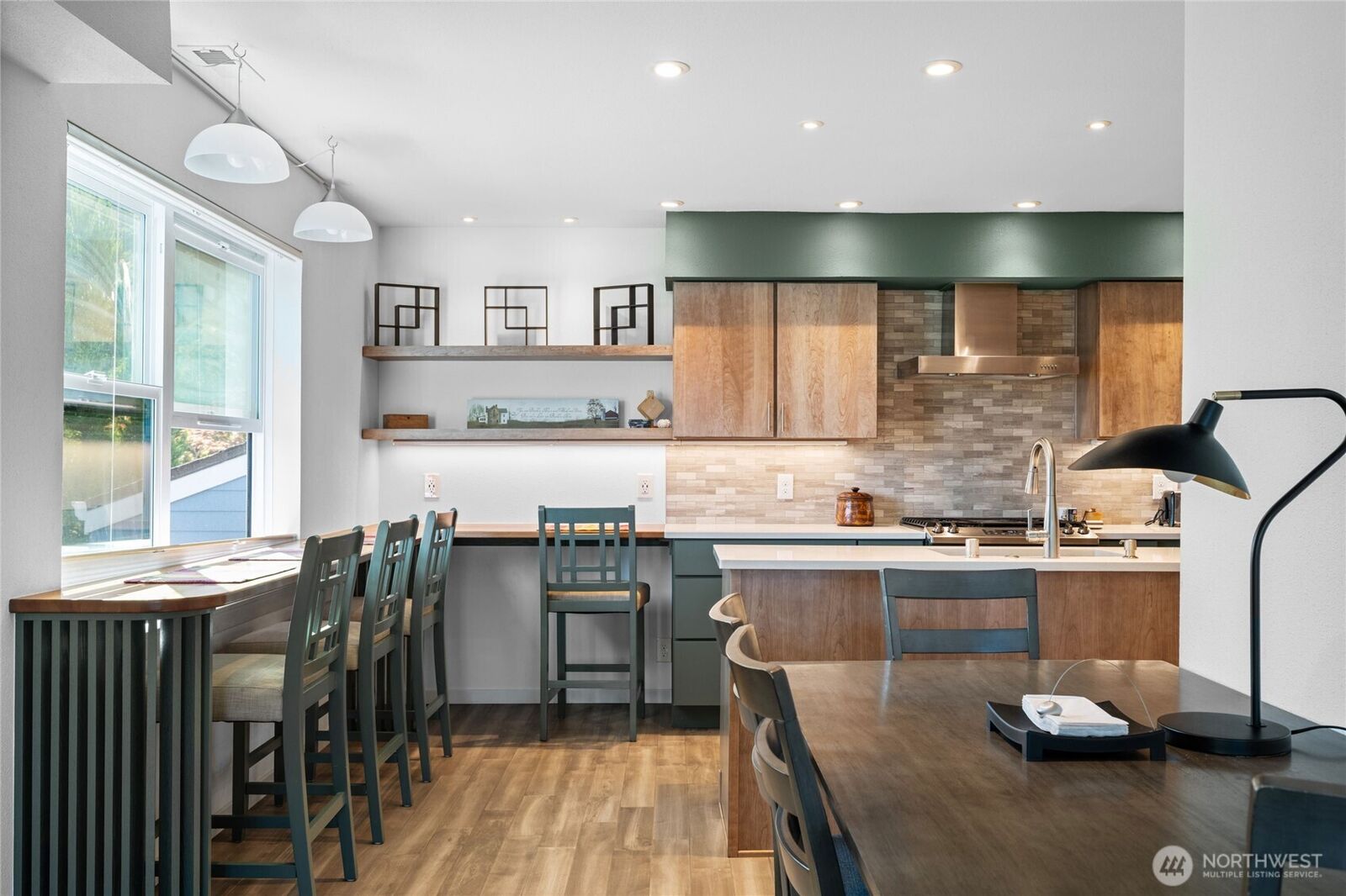 Property Photo: 816 20th Street 203 WA 98225