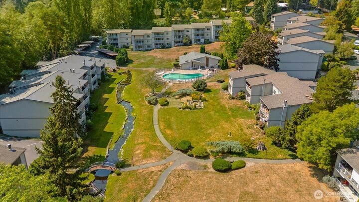 Property Photo:  13265  15th Avenue NE B10  WA 98125 