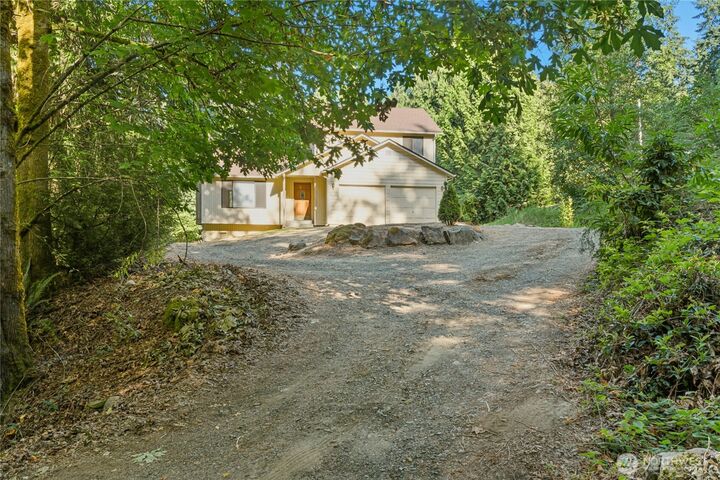Property Photo:  18515 NE 143rd Place  WA 98072 