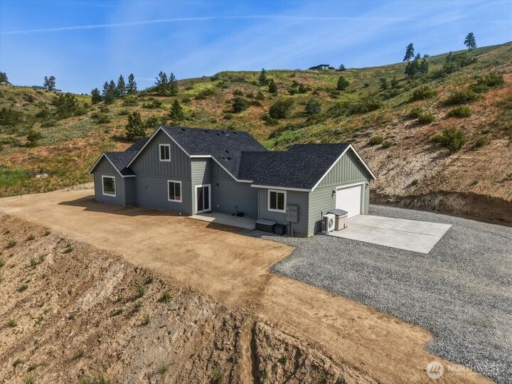 Property Photo: 390 True Blue Lane WA 98816
