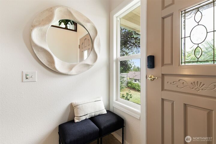 Property Photo:  6714  14th Avenue SW  WA 98106 