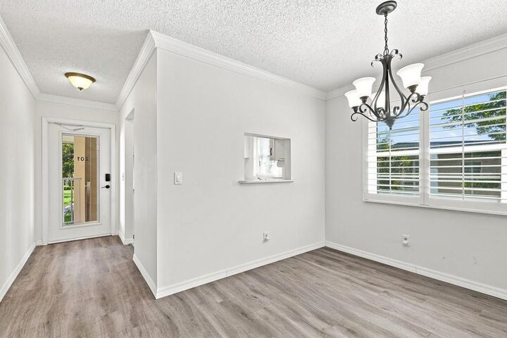 Property Photo:  4 Vista Gardens Trail 207  FL 32962 