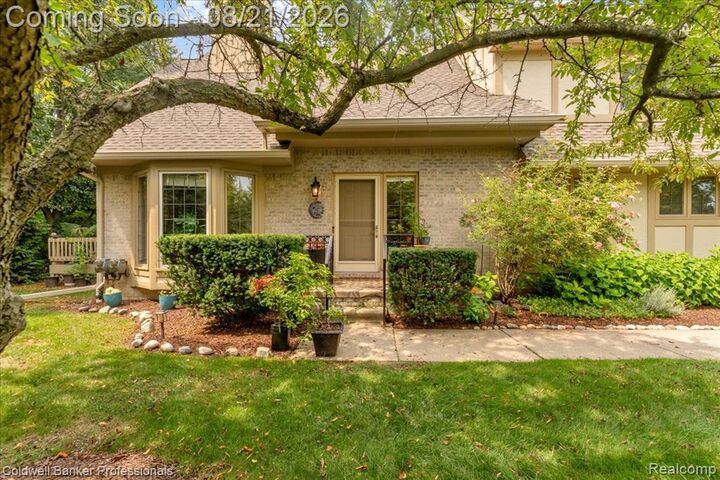 Property Photo:  2736 Winter Garden Court  MI 48105 