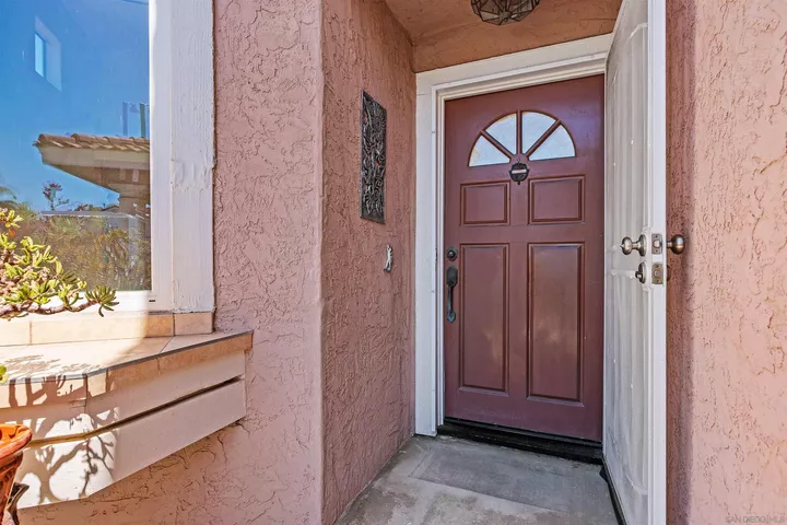 Property Photo: 3218 San Helena CA 92056