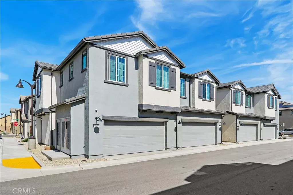 Property Photo:  32612 Manhattan  CA 92596 
