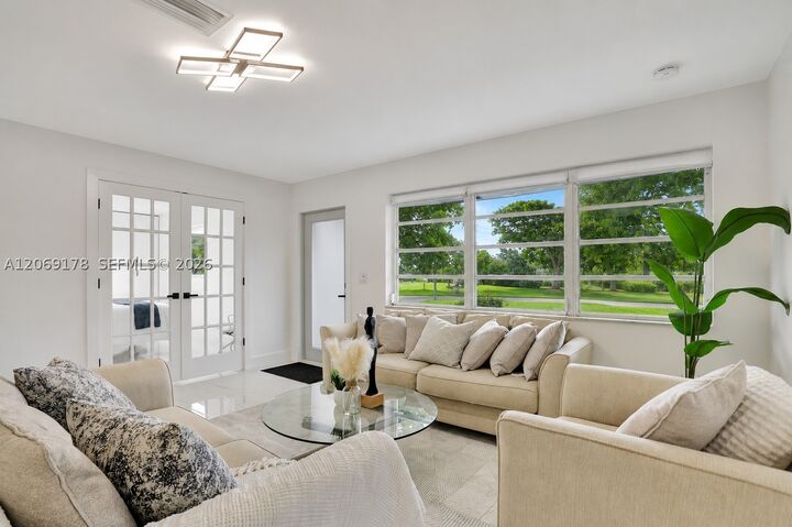 Property Photo:  1220 NE 8th St  FL 33060 