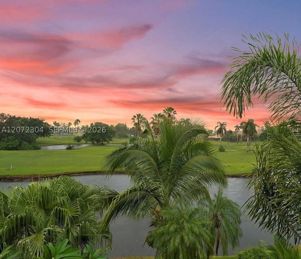 Property Photo: 6821 Brookline Dr 6821 FL 33015