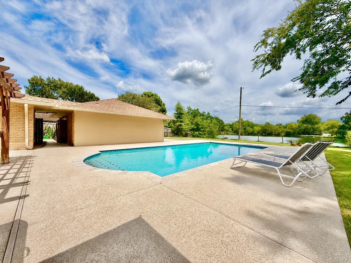 Property Photo:  7050 Plant Road  TX 77708 
