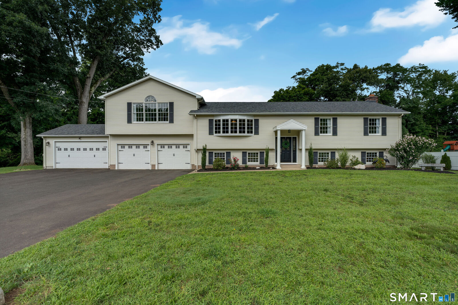 Property Photo: 31 Stone Hedge Drive CT 06473