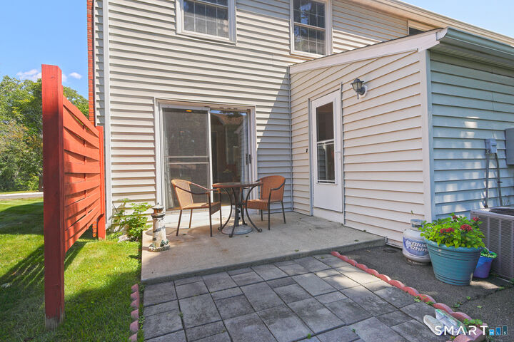 Property Photo: 25 Greenwich Way 25 CT 06460