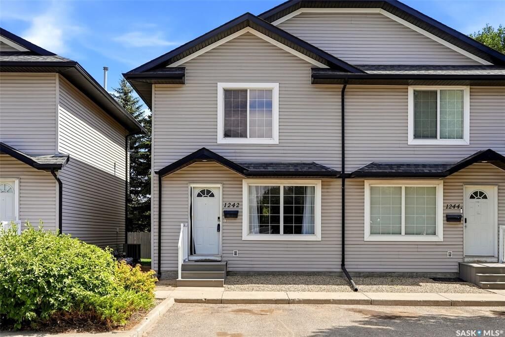 Property Photo:  1242 Wessex Place  SK S4N 7S2 