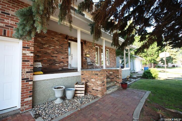 Property Photo: 506 Garrish Place SK S4A 2E5