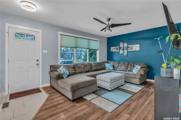 Property Photo:  26 Fyfe Street  SK S4X 1J8 