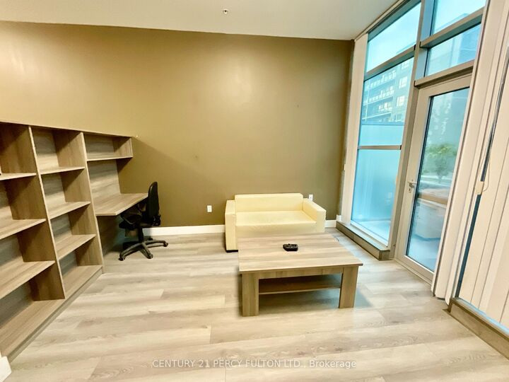 Property Photo:  257 Hemlock Street 102  ON N2L 0K2 