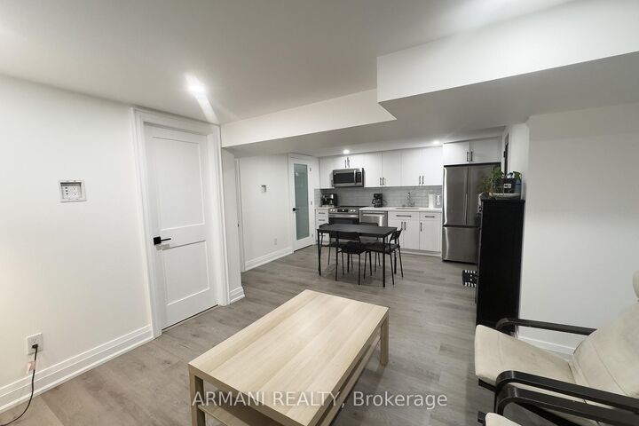 Property Photo:  97 Cuffley Crescent N Basement  ON M3K 1Y3 