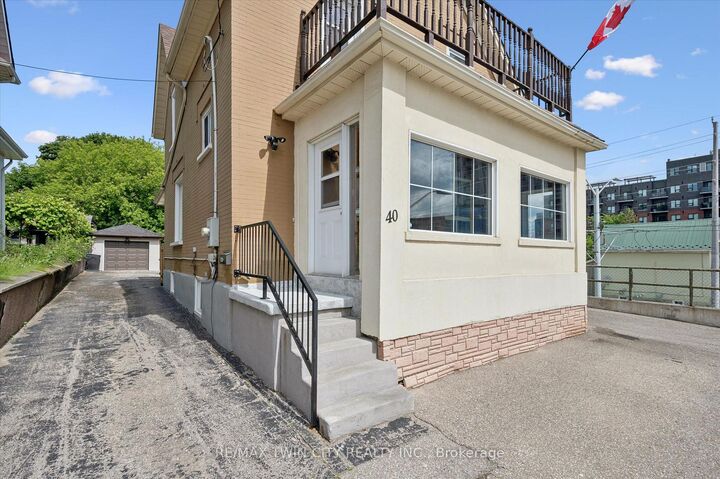 Property Photo: 40 Madison Avenue S ON N2G 3M5