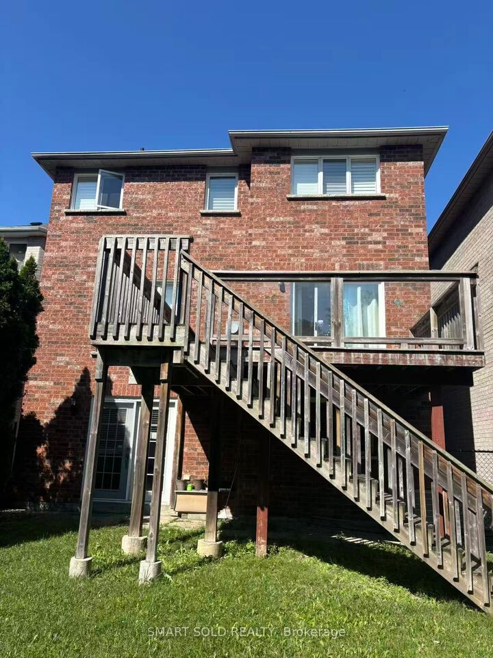 Property Photo:  52 Royalpark Way  ON L4H 1J5 