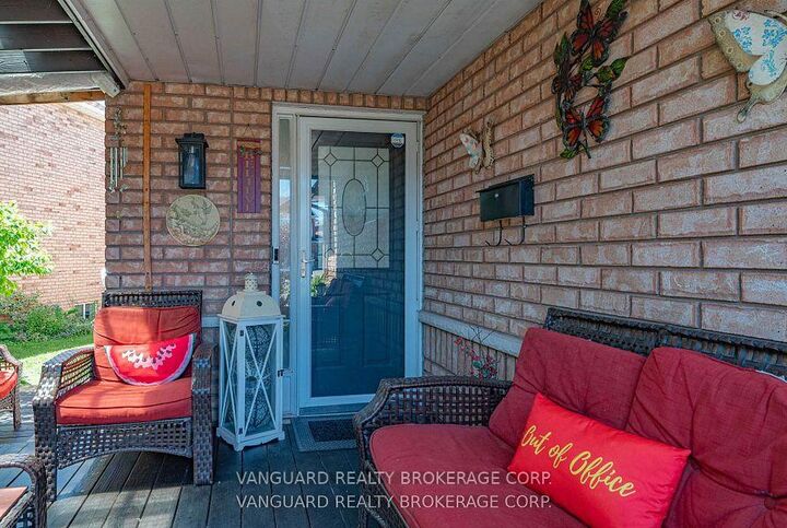 Property Photo: 111 Grapevine Road ON L7E 2M6