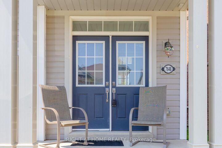 Property Photo: 7648 Hackberry Trail ON L2H 3R5
