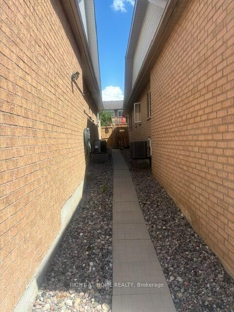 Property Photo:  101 Mackey Drive  ON L1P 1R5 