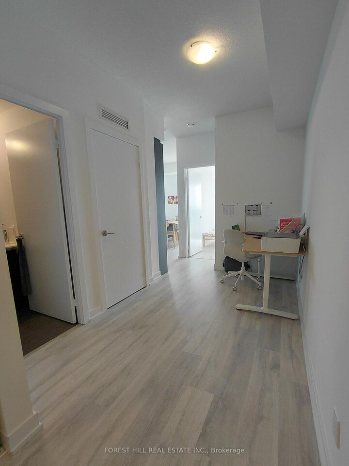 Property Photo:  251 Manitoba Street 2108  ON M8Y 4G9 