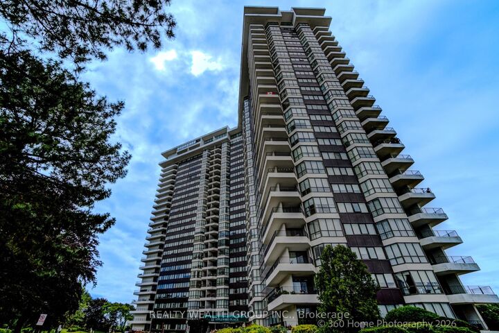Property Photo:  1333 Bloor Street 619  ON L4Y 3T6 