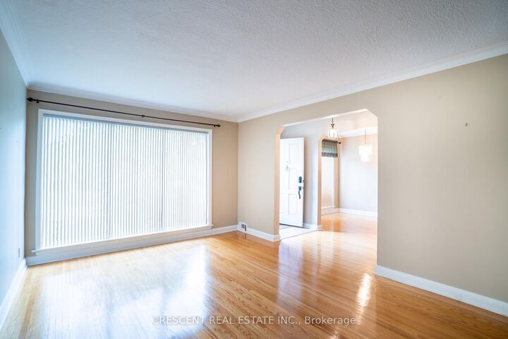 Property Photo:  14 Claymore Drive  ON M8Z 2R9 