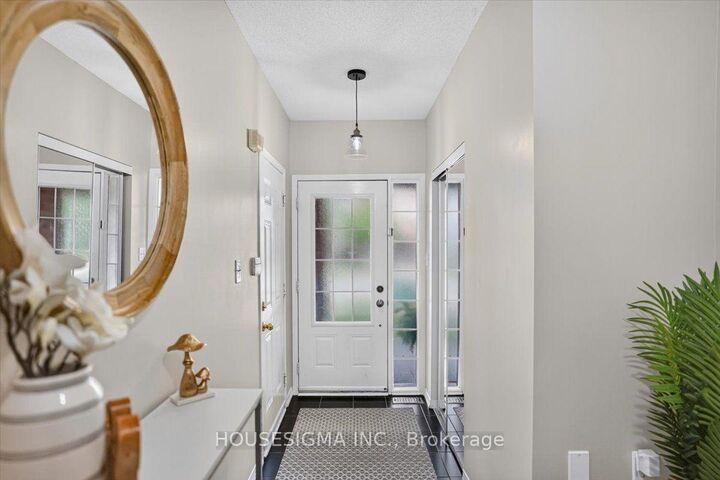 Property Photo: 26 Linnell Street ON L1Z 0K9
