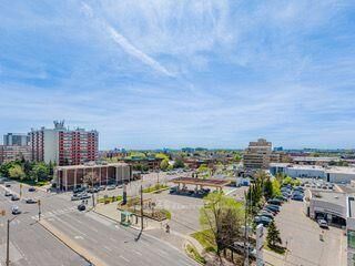 Property Photo:  830 Lawrence Avenue W 708  ON M6A 0B6 