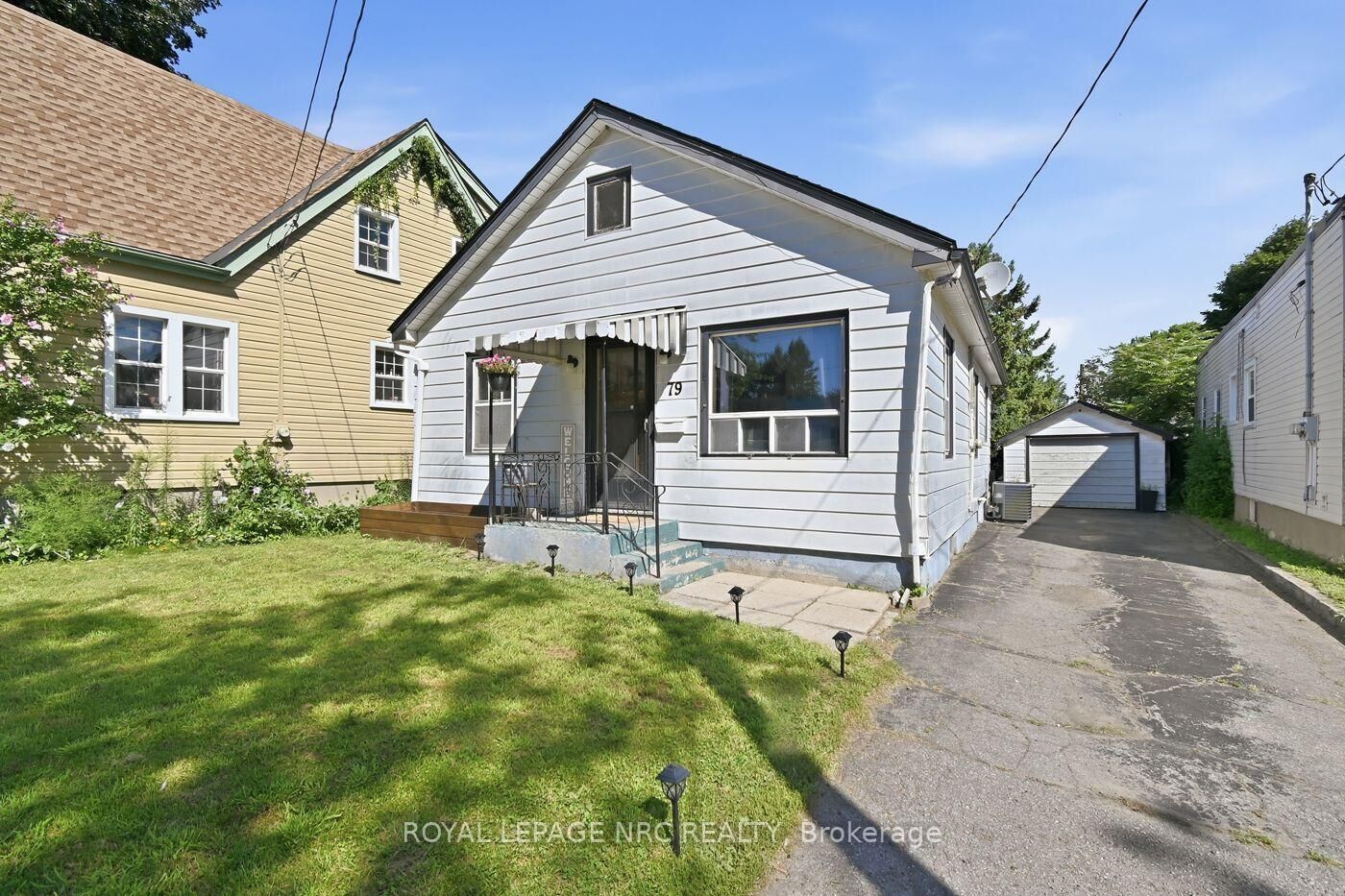 Property Photo:  79 Carlton Street  ON L2R 1R1 