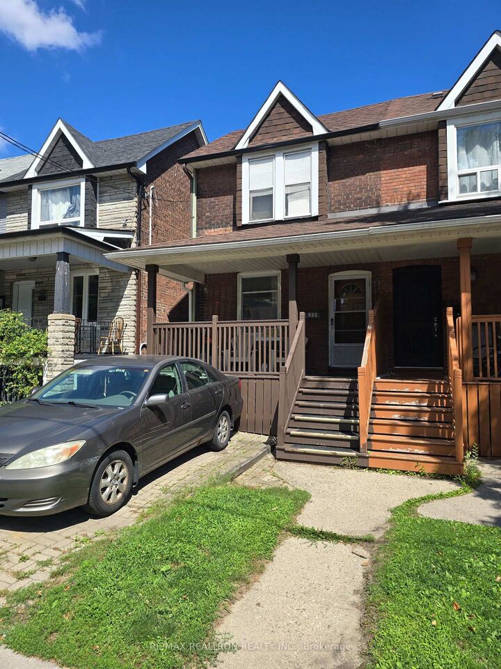 259 Woodbine Avenue — photo 1