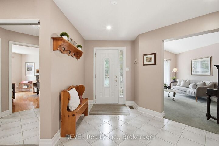 Property Photo: 29 Stratton Crescent ON L1R 1V4