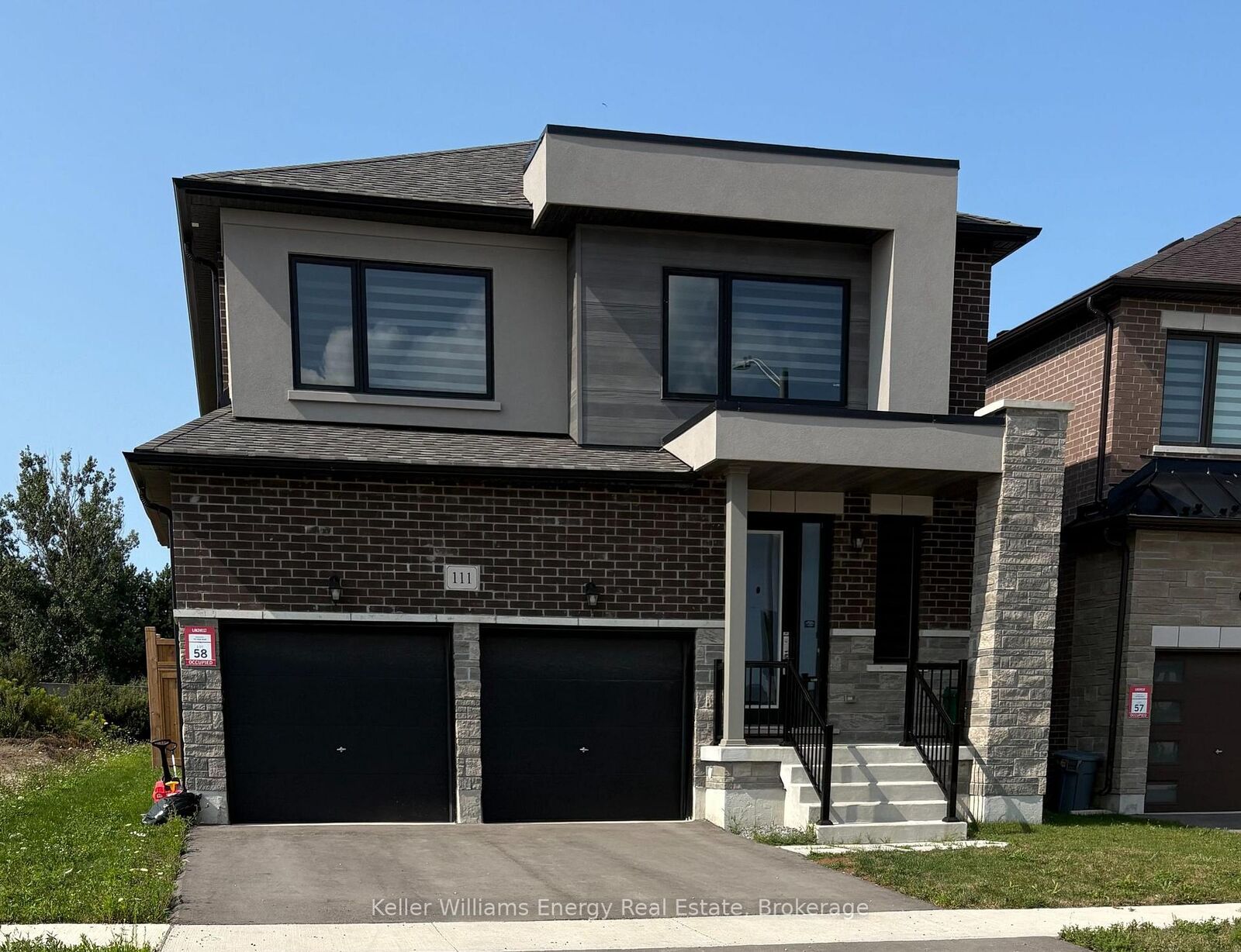 Property Photo:  111 Hoad Street  ON L1B 0W4 