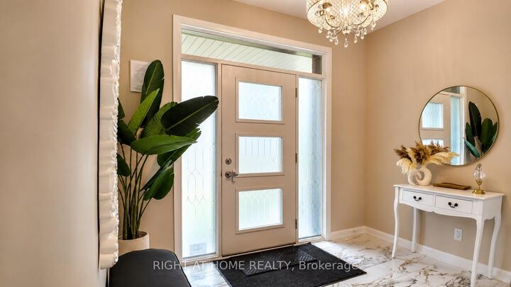 Property Photo: 1216 Diamond Street ON K4K 0M1