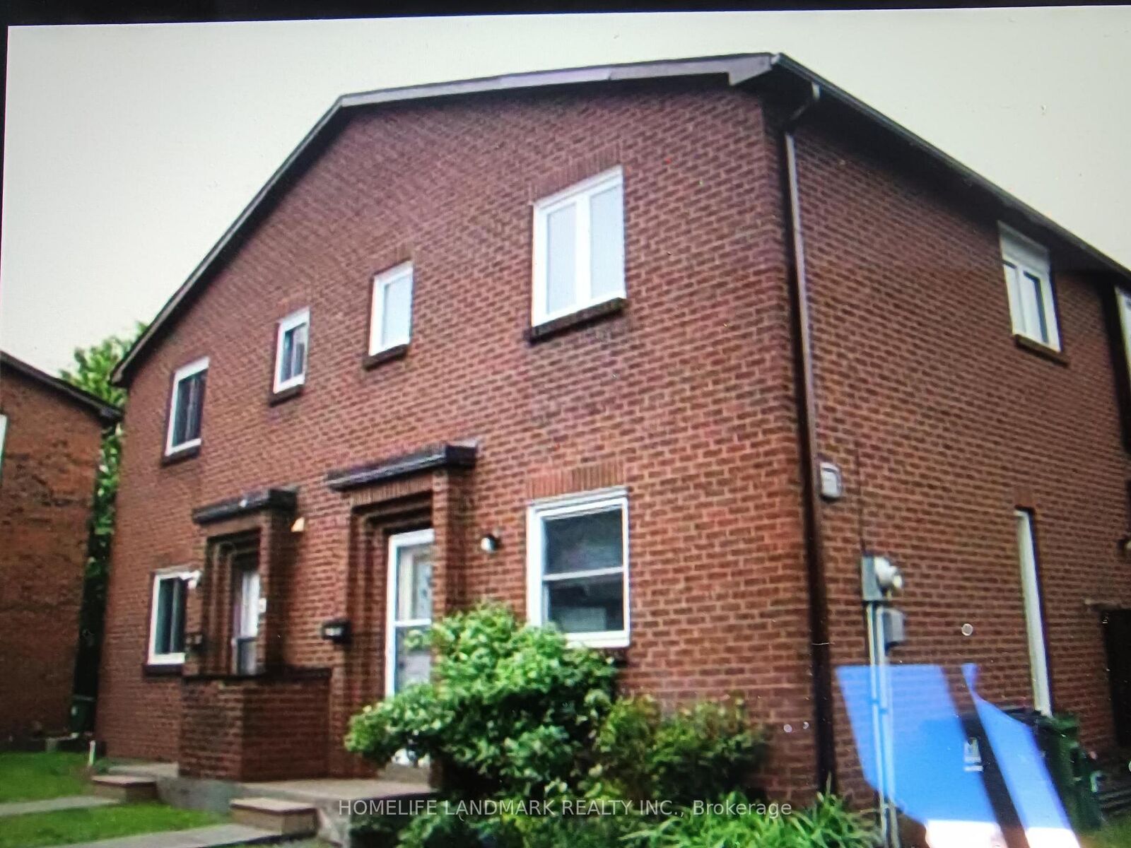 Property Photo:  72 Dusay Place 2  ON M1W 2N2 