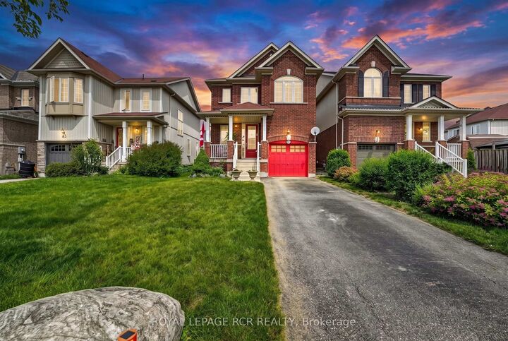 Property Photo: 64 Legion Way ON L0M 1B5